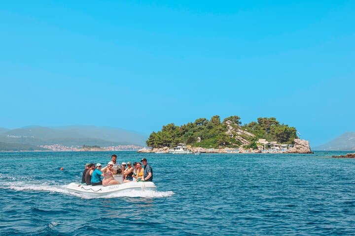 Korčula & Lumbarda Islands Boat Tour: Snorkel the Blue Lagoon & Shipwreck