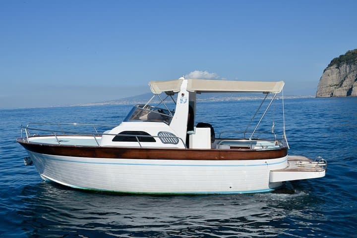 Sorrento to Positano: Shared Amalfi Coast Boat Tour & Li Galli Swim photo 3