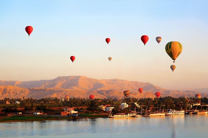 Luxor Sunrise Luxury Balloon Ride Over the Nile Valley photo 3