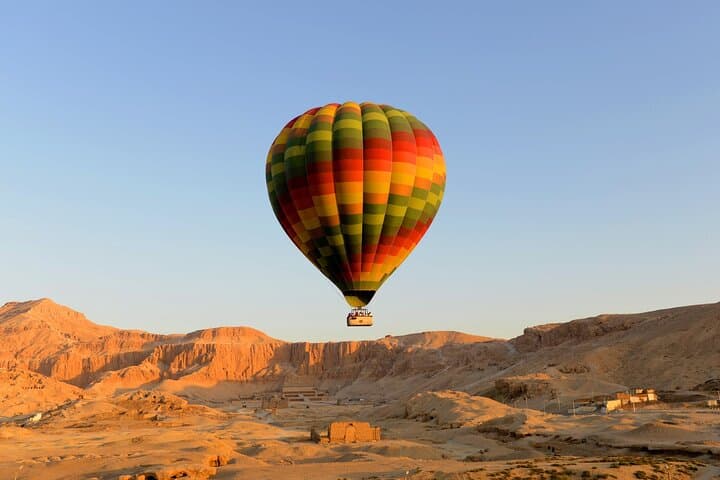 Sunrise Hot Air Balloon Over Luxor: Ancient Temples From Above