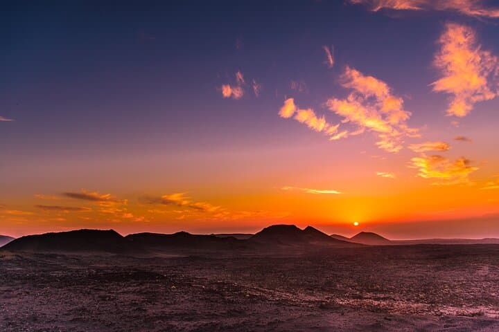 Timanfaya Evening Volcano Dinner: Exclusive Night Tour in Lanzarote photo 2
