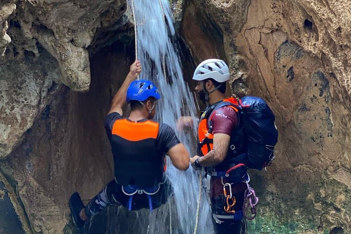 Snake Canyon Canyoning in Oman: Rappel, Swim and Natural Water Slides photo 3