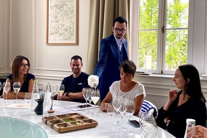 Champagne Luxury: Dom Pérignon & Ruinart Cellars with Michelin Lunch from Paris