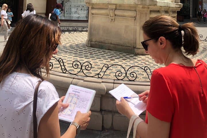 Opera Garnier & Place de la Concorde Treasure Hunt: Self-Guided Puzzle Walk in Paris