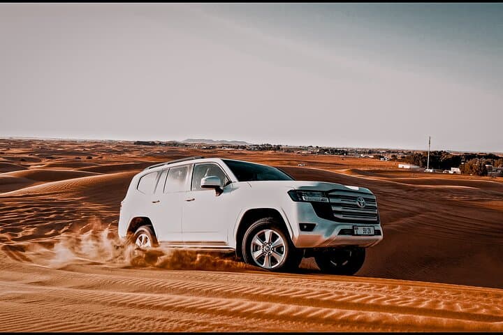 Dubai Sunset Red Dune Safari — Premium BBQ, Dune Bashing & Live Shows photo 4