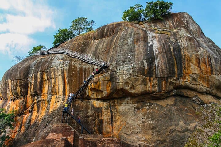 Sigiriya Ancient Rock Fortress Tour from Dambulla — Private Transfer & Guided Climb photo 3