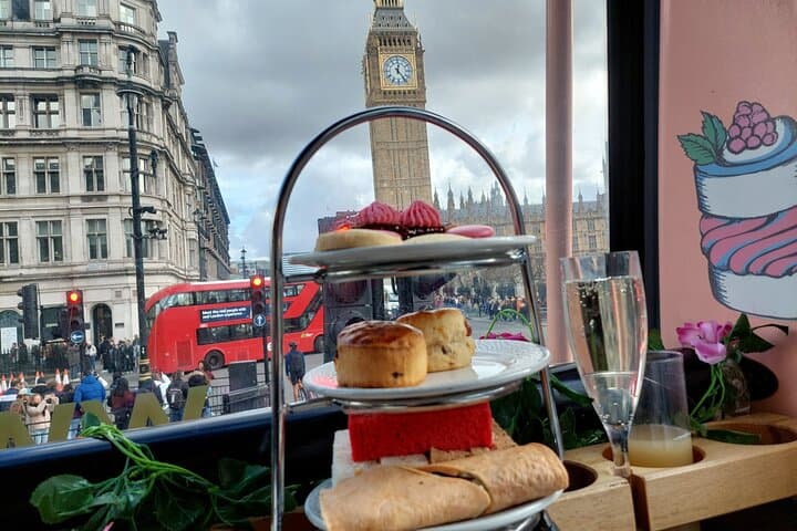 Panoramic London Afternoon Tea Bus Tour: Double‑Decker Views & Prosecco