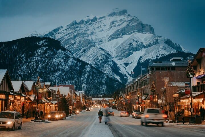 Private Tour: Lake Louise, Banff & Emerald Lake — One-Day Rockies Drive photo 4