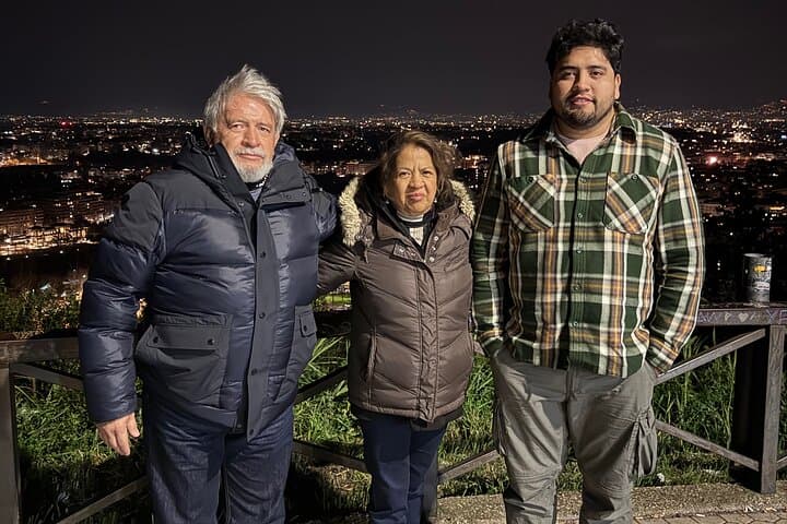 Rome Night Drive: Gianicolo Views, Aventine Keyhole & Trastevere Prosecco photo 2