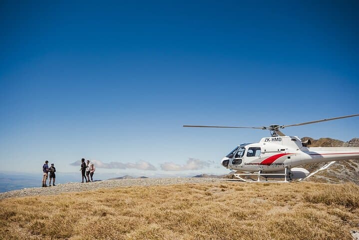 Heli Hike Over Lake Te Anau — Luxmore Hut on the Kepler Track photo 4