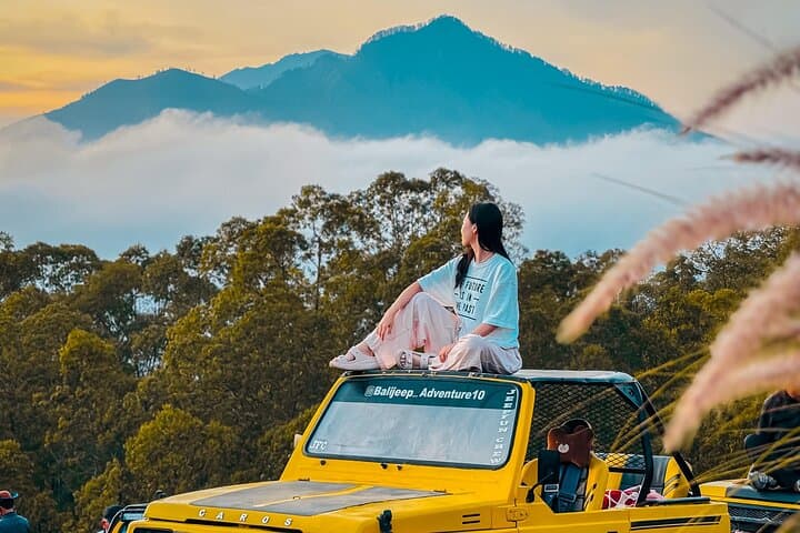 Mount Batur Jeep Sunrise Adventure: Kintamani Volcano Sunrise & Black Lava Field Tour