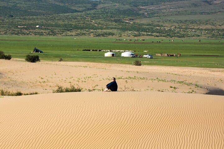 Exploring the Middle Gobi Desert: A Small-Group Glamping Adventure in Mongolia photo 3