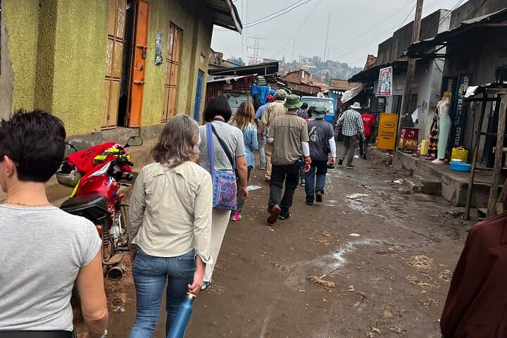 Kampala Markets, Monuments & Minaret: 5-Hour Cultural Walking Tour photo 6