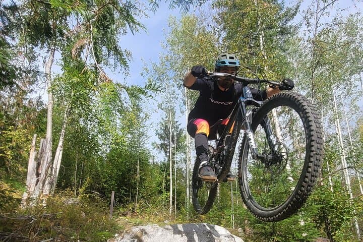 Mountain Biking Wells Gray: Candle Creek 36km Singletrack Adventure photo 4
