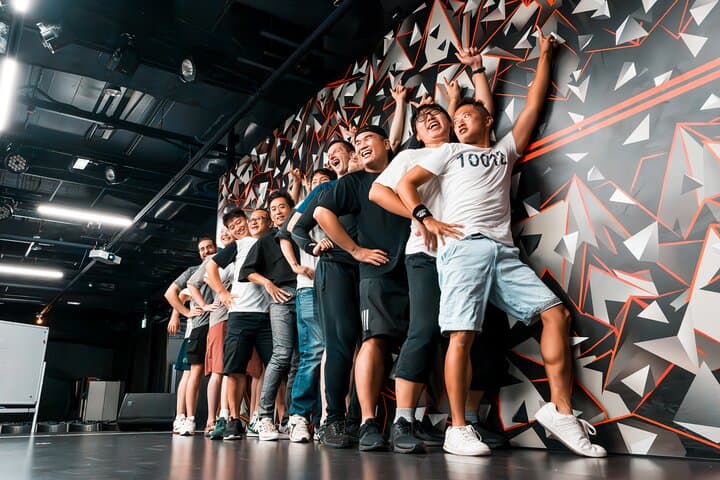 Play HADO AR Sport in Tokyo: High-Energy Augmented Reality Battles photo 3