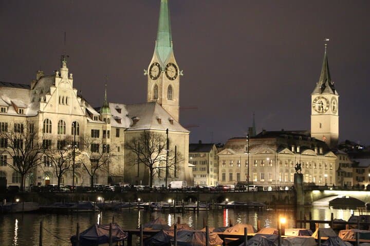 Zurich Private Walking Tour: Local Guide and Custom City Walk photo 2