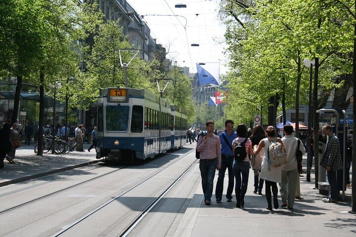 Zurich Private Walking Tour: Local Guide and Custom City Walk photo 3