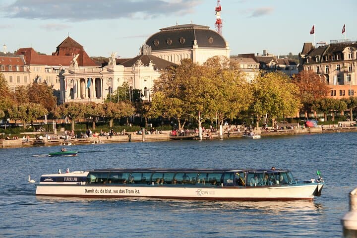 Zurich Private Walking Tour: Local Guide and Custom City Walk photo 4
