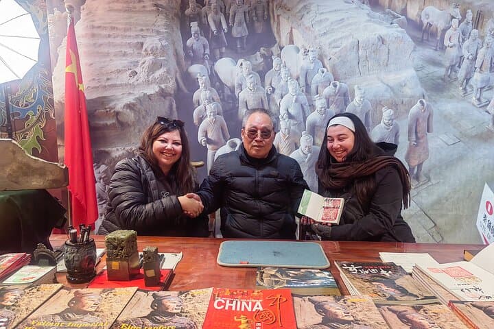 2-Day Private Xi'an Tour from Beijing — Terracotta Warriors, City Wall & Museums photo 1