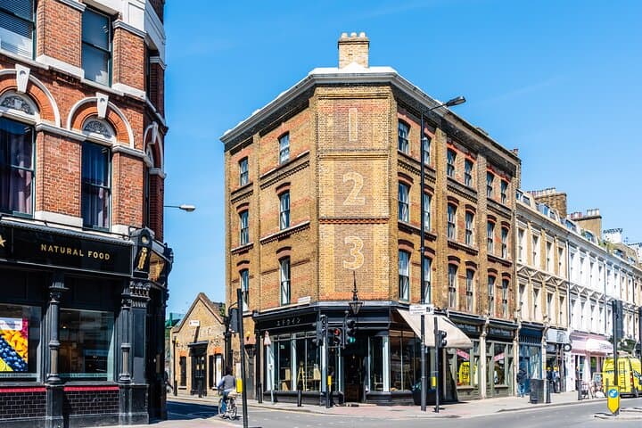 Walking the East End: Jack the Ripper Small-Group Guided Tour in London photo 2