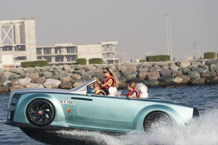 Jet Car and Jet Ski Thrills Near Burj Al Arab: Umm Suqeim Water Rides photo 3