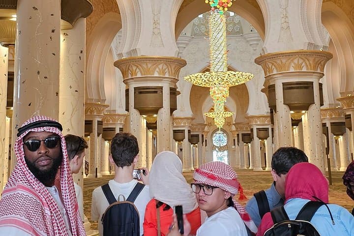Private Abu Dhabi Day Tour: Sheikh Zayed Mosque, Emirates Palace & Ferrari World from Dubai photo 3