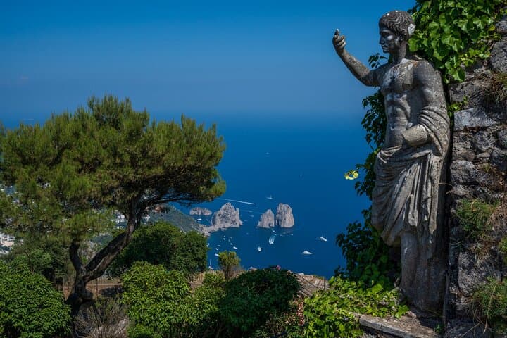 Salerno to Capri: Small-Group Land & Sea Tour Around the Island photo 3