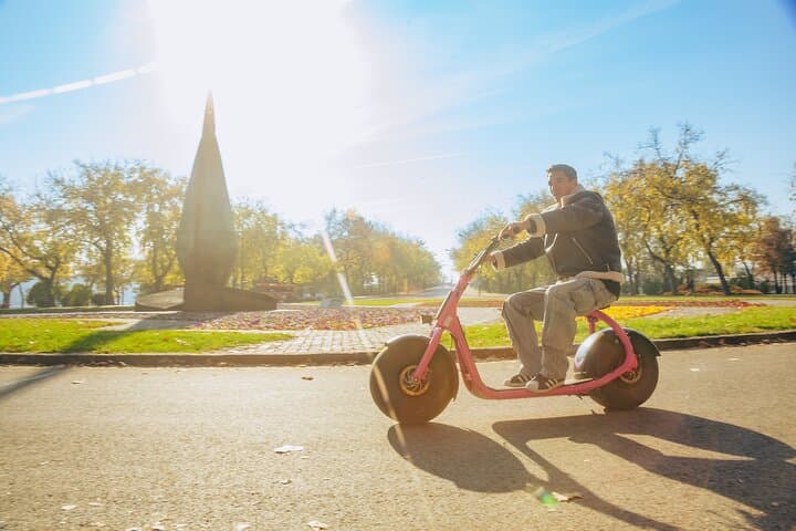 Explore Budapest by MonsteRoller: E‑Scooter Rentals for City Sightseeing photo 2