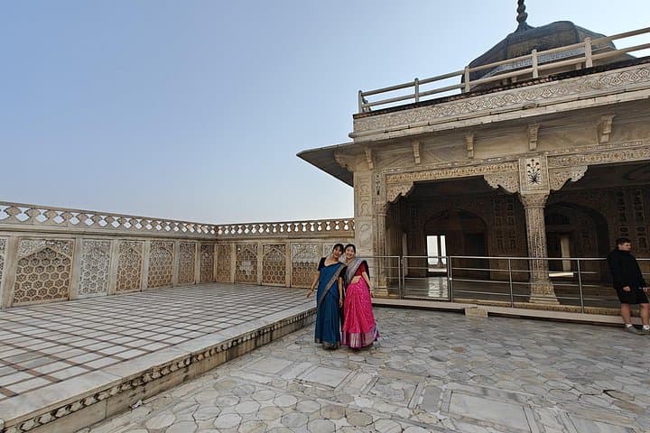 Taj Mahal & Agra Day Trip by Gatimaan Express: Full-Day Itinerary from Delhi photo 4