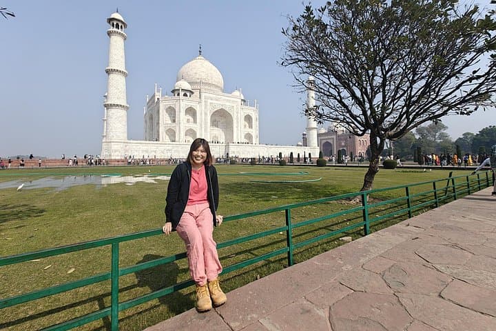 Taj Mahal & Agra Day Trip by Gatimaan Express: Full-Day Itinerary from Delhi photo 2