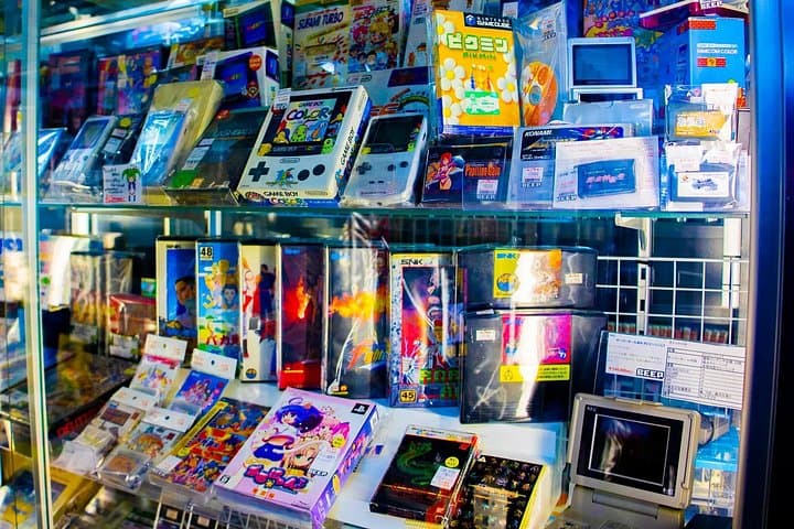 Tokyo Retro Game Treasure Hunt: Private Car Tour to Akihabara & Second-Hand Shops photo 4
