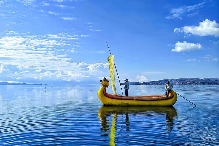 Uros and Taquile Islands Full-Day Lake Titicaca Tour with Lunch photo 1