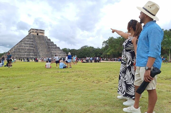 Skip-the-Line Chichén Itzá Walking Tour — Portuguese & Italian Guided Visit photo 2