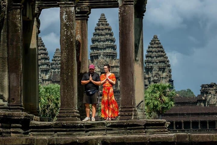 Dawn at Angkor Wat: Guided Sunrise Tour of Angkor's Temples photo 3
