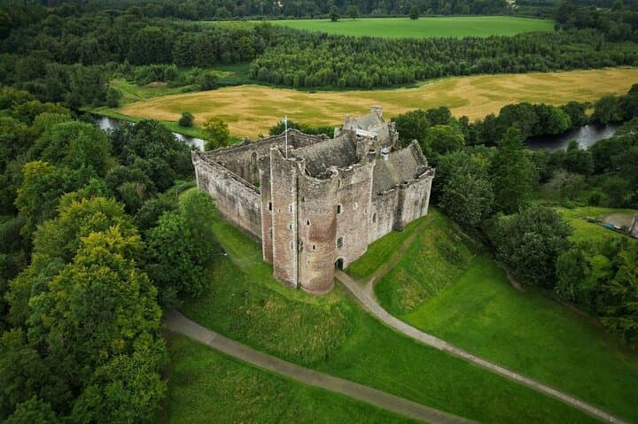 Outlander Filming Locations Tour from Stirling — Explore Scotland’s TV Landscapes