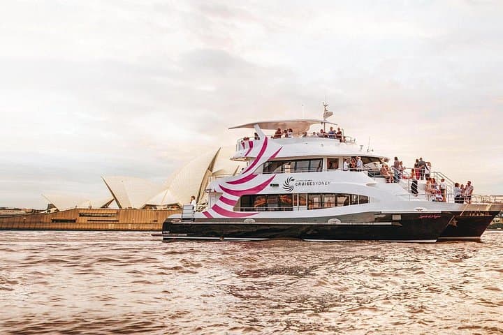 Christmas Day Sydney Harbour Lunch Cruise — Festive Lunch on Sydney Harbour photo 1
