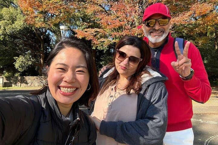 Private Tokyo Walking Tour: Local Guide to Temples, Markets & Neighborhoods photo 1