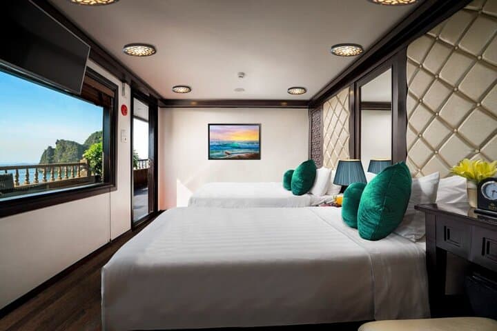 Alisa Cruise: 2-Day Halong Bay Overnight Cruise from Hanoi photo 4