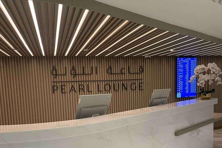 Pearl Lounge AUH: Abu Dhabi VIP Airport Lounge Access photo 2