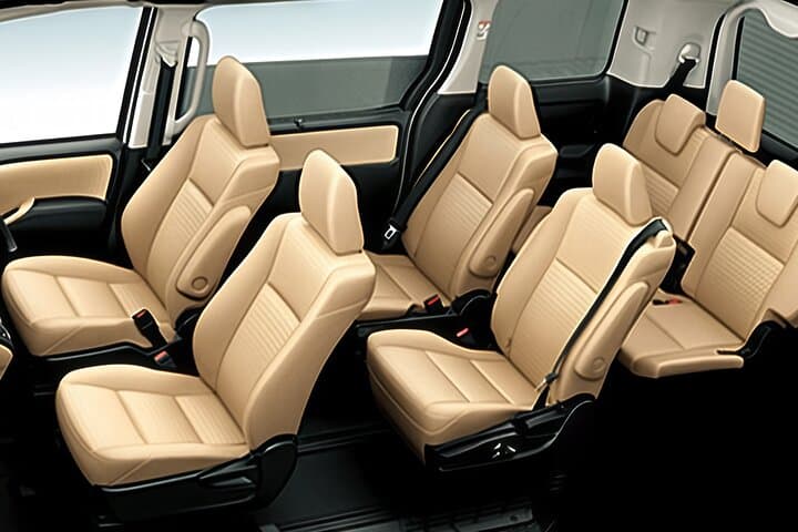 Seamless Private Transfer from Gimpo Airport (GMP) to Seoul City: What to Expect photo 3