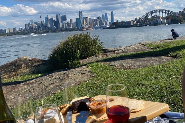 Sydney Harbour Wine Tasting Picnic — Australian Wines with Harbour Bridge Views photo 5