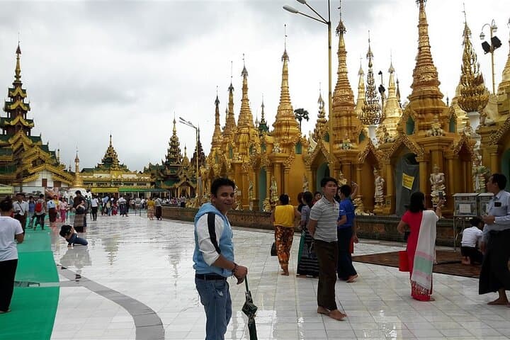 Yangon Full-Day City Tour: Shwedagon, Markets and Colonial Landmarks photo 4