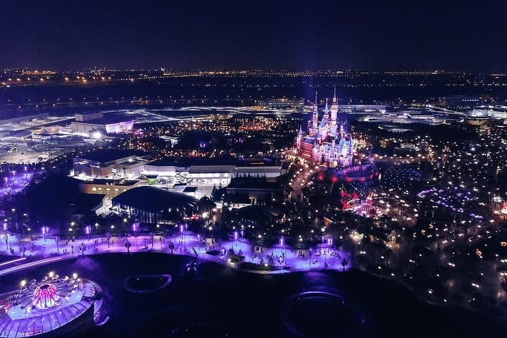 Private Luxury Transfer and One-Day Disneyland Paris Experience photo 5