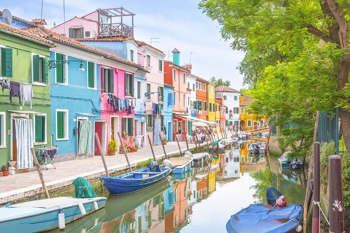 Venice Lagoon Essentials: Murano, Burano & Torcello Half-Day Motorboat Tour photo 2