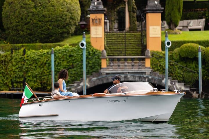 Sunset Vintage Boat Cruise on Lake Como from Bellagio photo 3