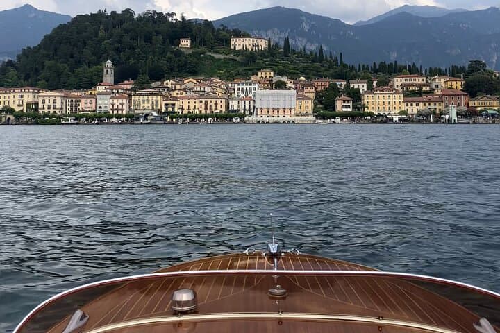 Sunset Vintage Boat Cruise on Lake Como from Bellagio photo 6