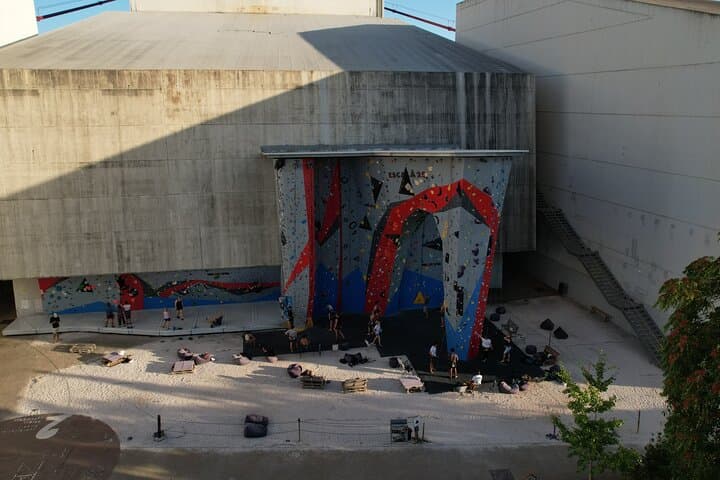 Lisbon Climbing Pack at Escala25 — Beginner-Friendly Sport and Bouldering Sessions photo 2