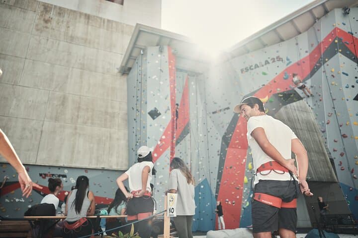 Lisbon Climbing Pack at Escala25 — Beginner-Friendly Sport and Bouldering Sessions photo 3