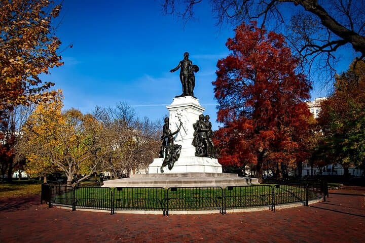 Lincoln’s Last Night and D.C.’s Hidden Observation Deck: A 2.5-Hour Historic Walking Tour photo 6
