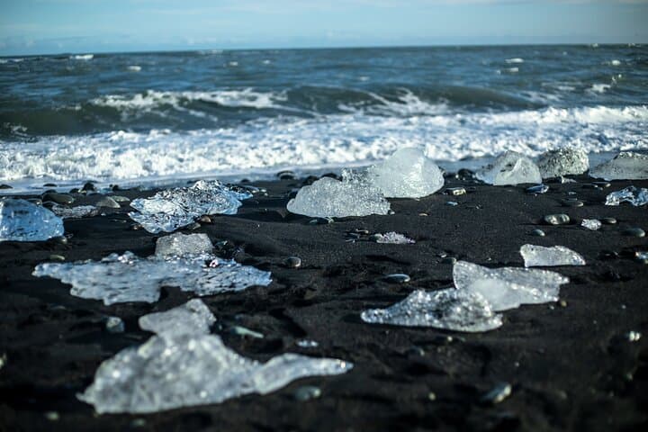 3-Day Golden Circle, South Coast & Glacier Lagoon Tour from Reykjavík photo 4